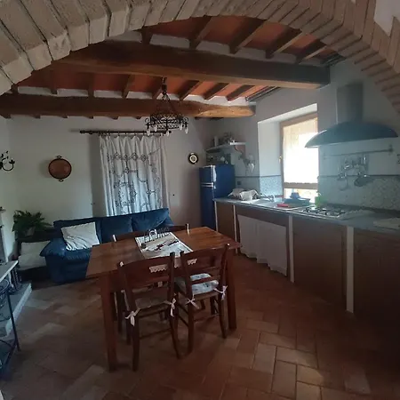 Stupendo Monolocale Per Un Romantico Relax! * Lama (Umbria)